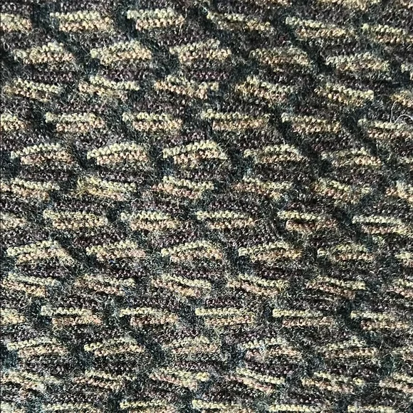 Harry Rosen Men's  Patterned Sweater - Picture 4 of 4